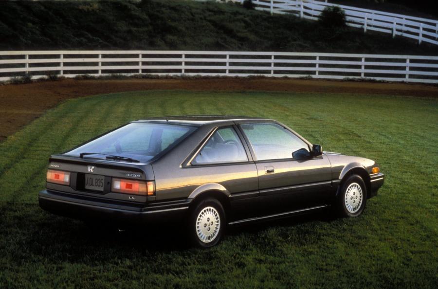  Honda Accord 1986 года  (фото 20 из 26)